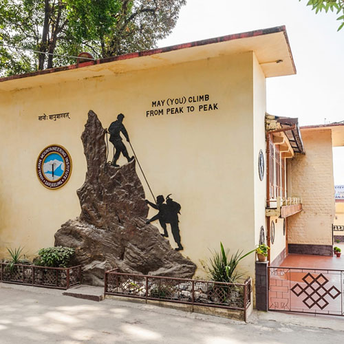 Himalayan Mountain Institution